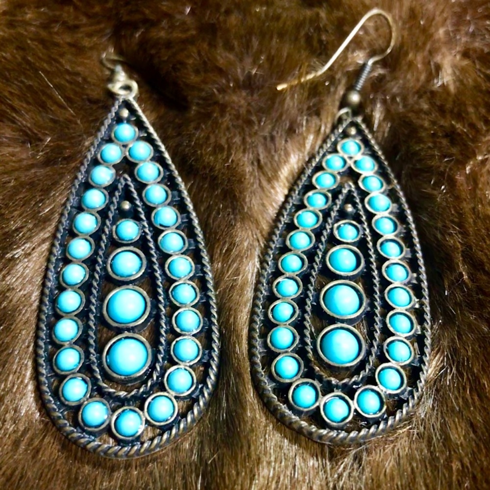 $18 Turquoise statement earrings